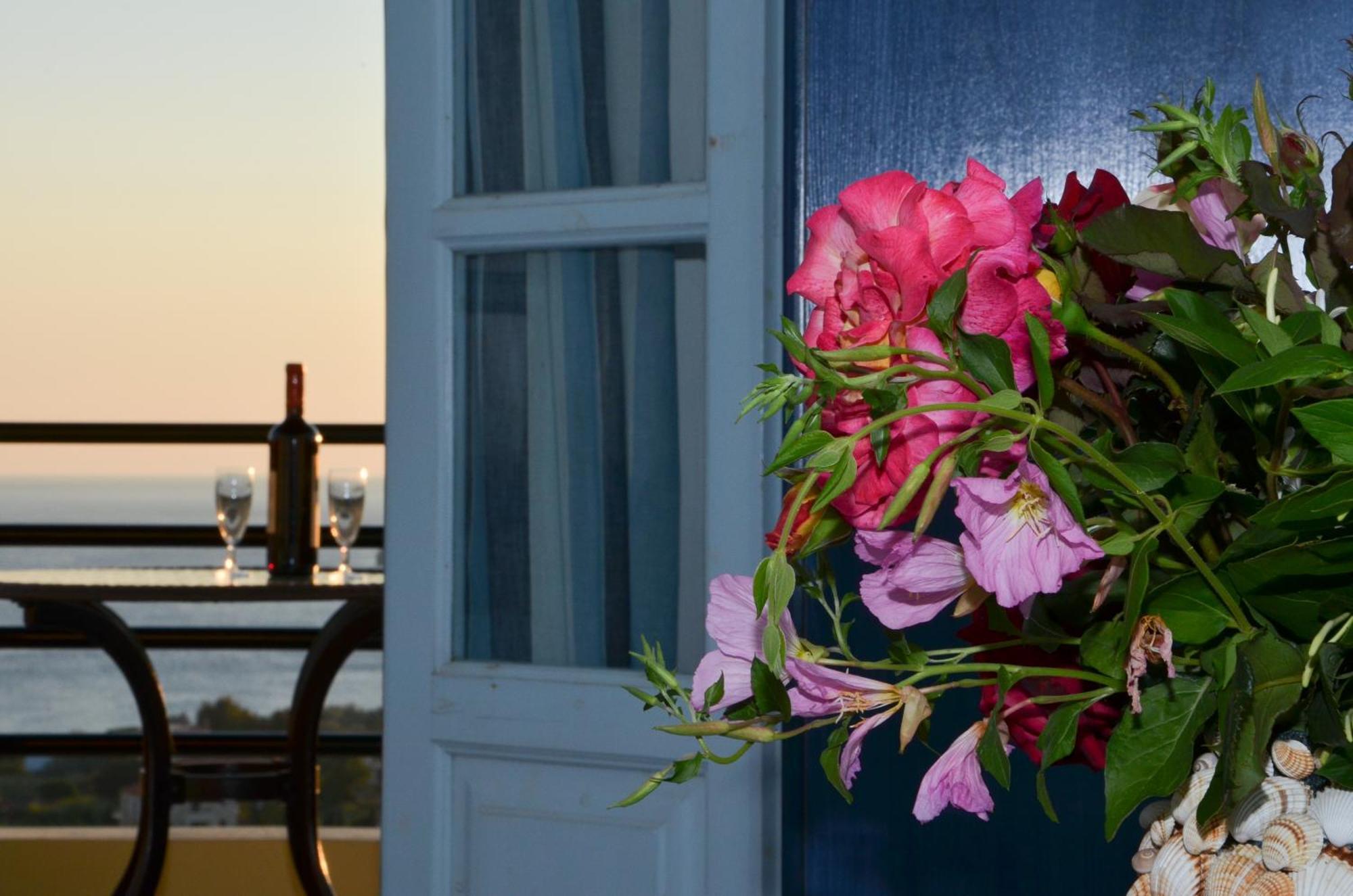 Hotel Dina - Ξενοδοχείο Ντινα Plati  Buitenkant foto