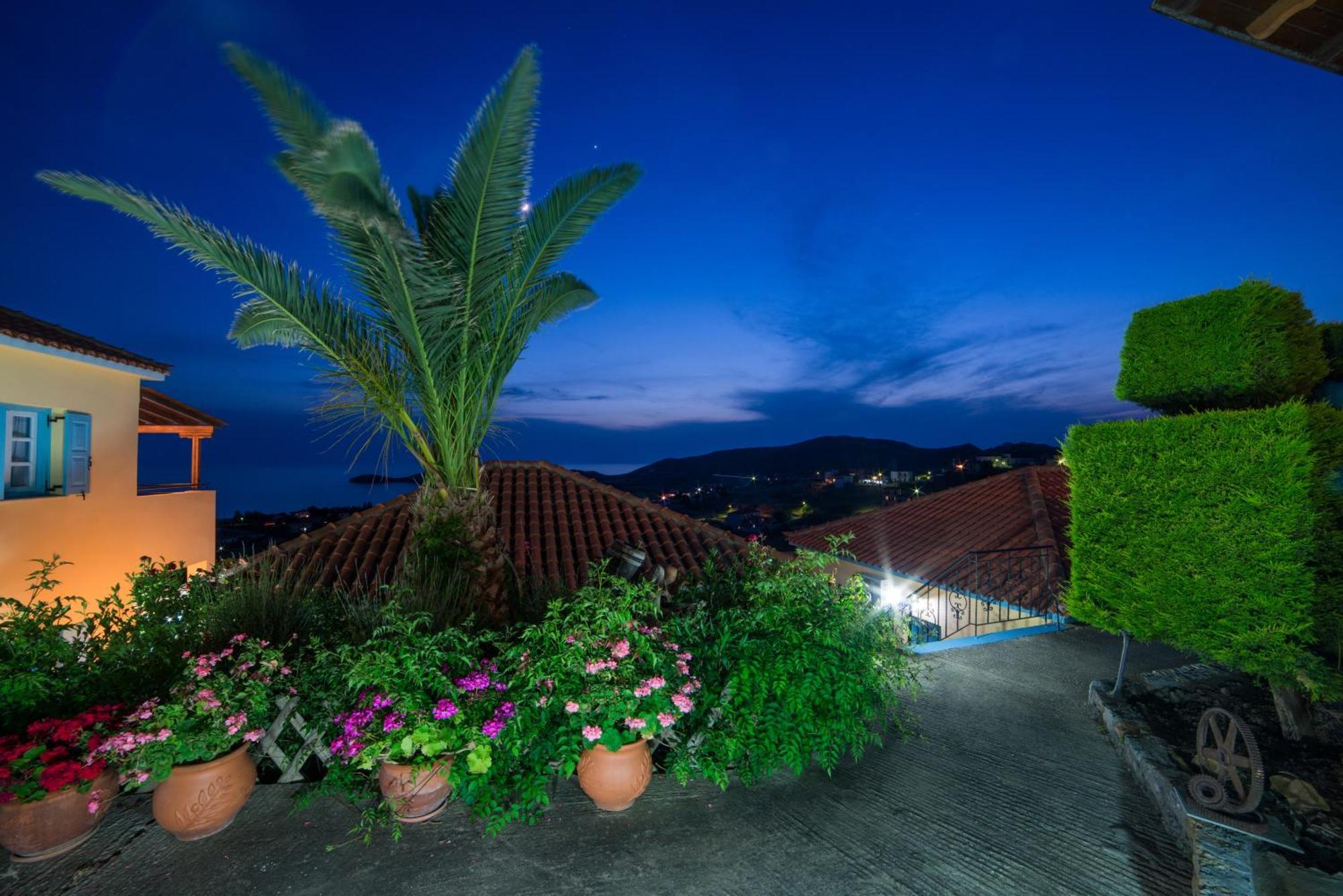 Hotel Dina - Ξενοδοχείο Ντινα Plati  Buitenkant foto